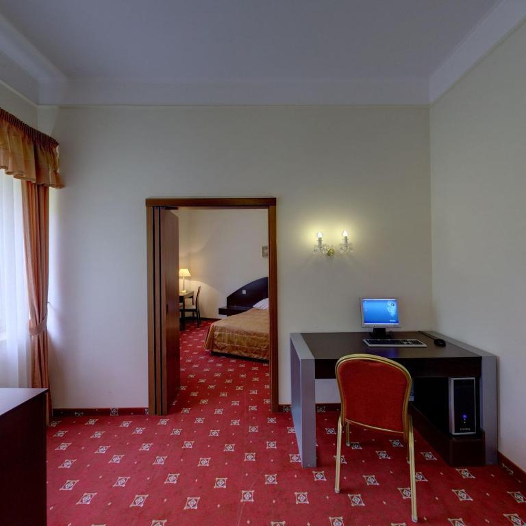 Hotel Twins II Warszawa Rum bild
